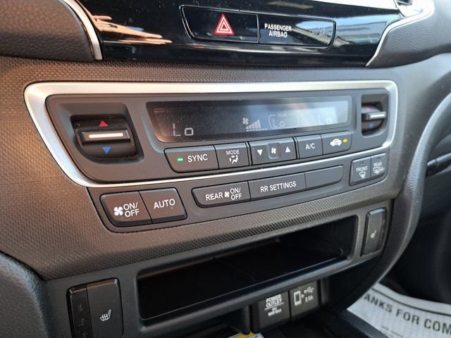 Used 2023 Honda Passport TrailSport image 15