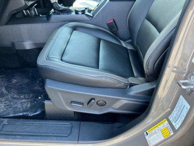 New 2026 Ford Bronco Outer Banks AWD/4WD image 15