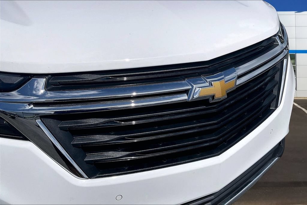Used 2024 Chevrolet Equinox LT w/ Driver Convenience Package AWD/4WD image 32