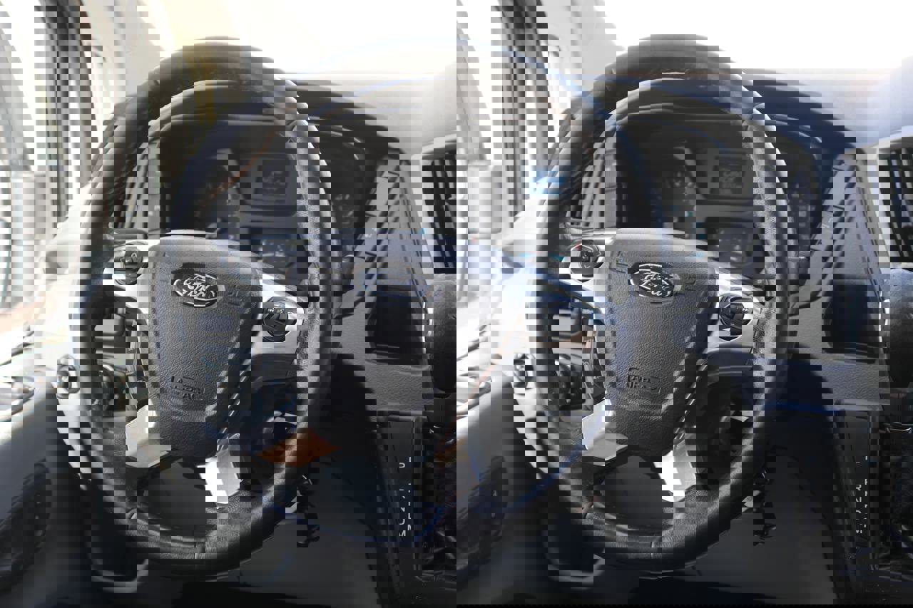 Used 2016 Ford Transit 350 XLT image 19