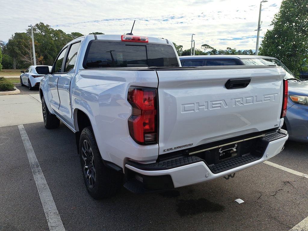 Used 2023 Chevrolet Colorado LT w/ LT Convenience Package III image 2