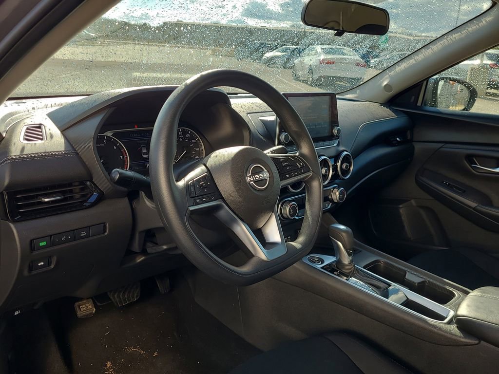 Used 2024 Nissan Sentra SV image 10