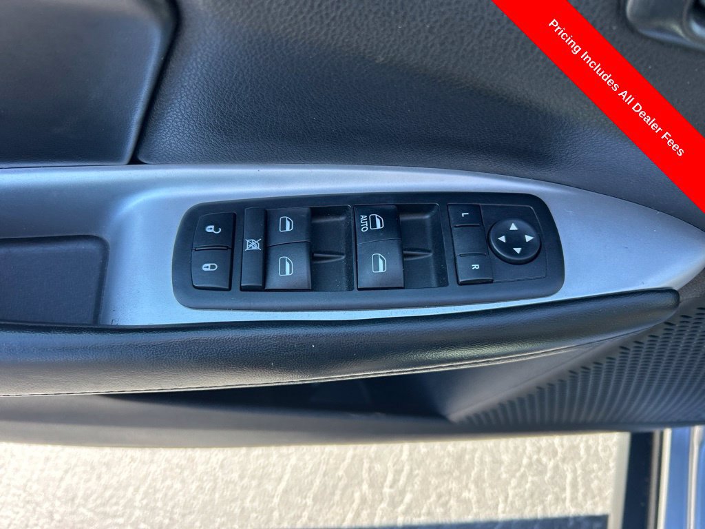 Used 2016 Dodge Journey SXT w/ Comfort/Convenience Group FWD image 5