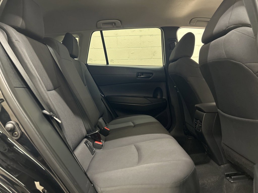 Used 2024 Toyota Corolla Cross LE image 9