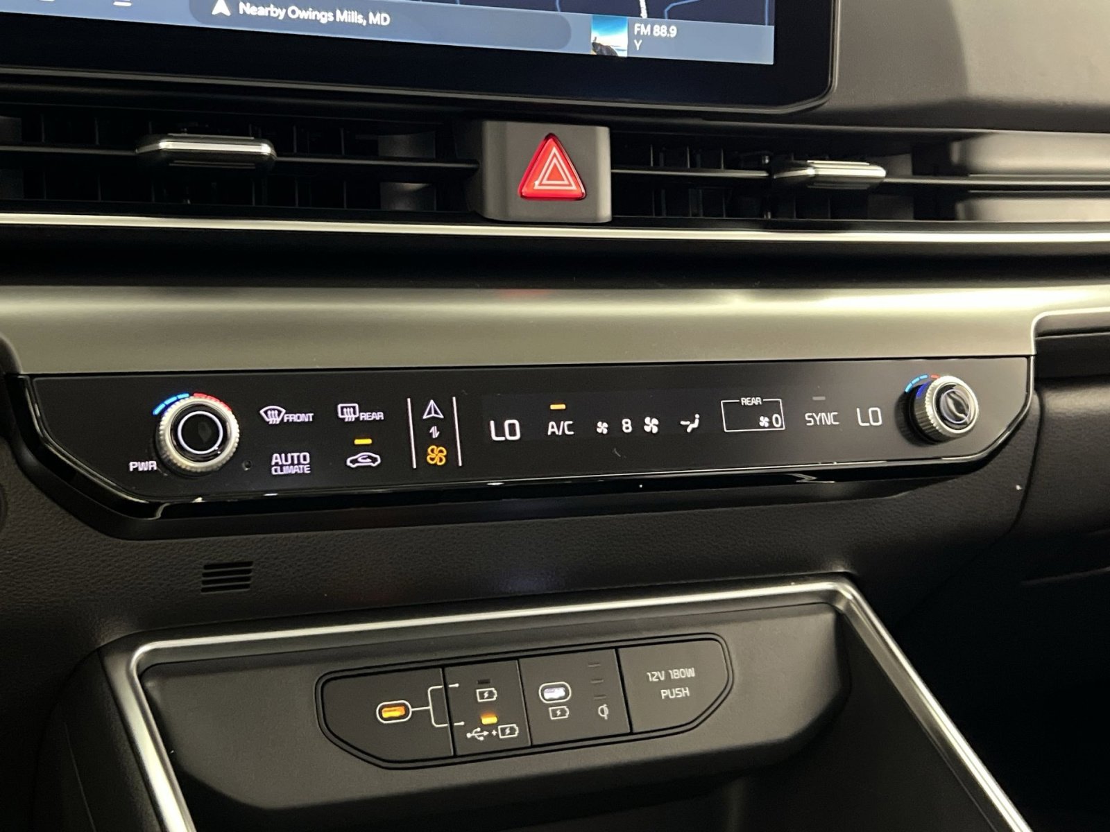 New 2026 Kia Carnival SX w/ SX Dark Edition Package image 19