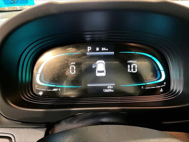 Used 2025 Hyundai Venue SEL image 26