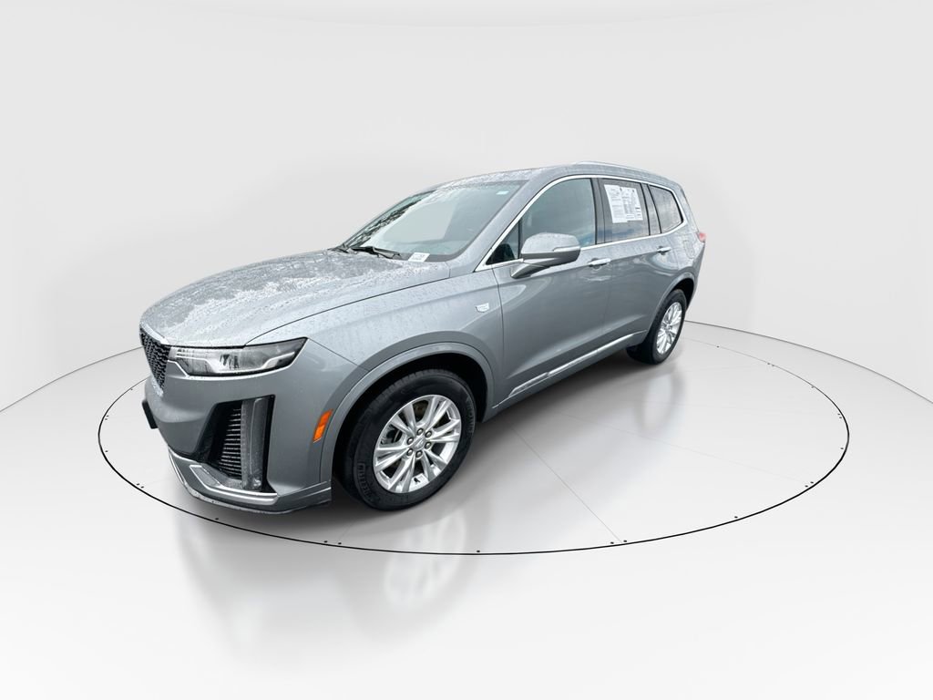 Used 2024 Cadillac XT6 Luxury image 4
