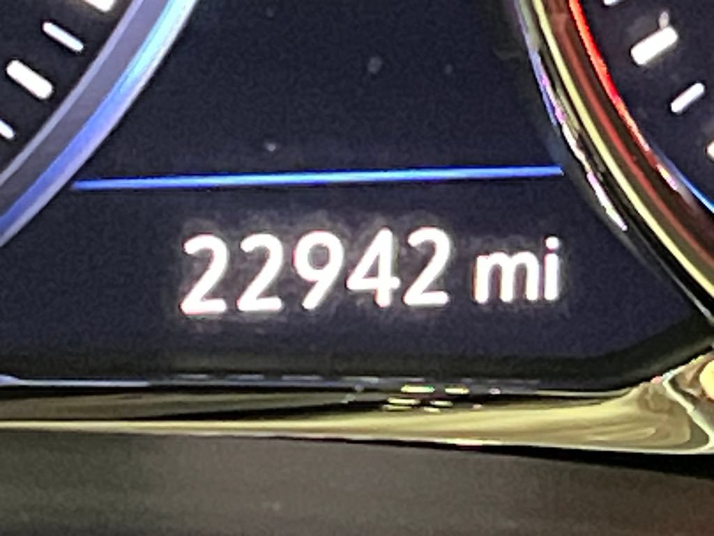 Certified 2024 GMC Terrain Denali w/ Denali Premium Package AWD/4WD image 21