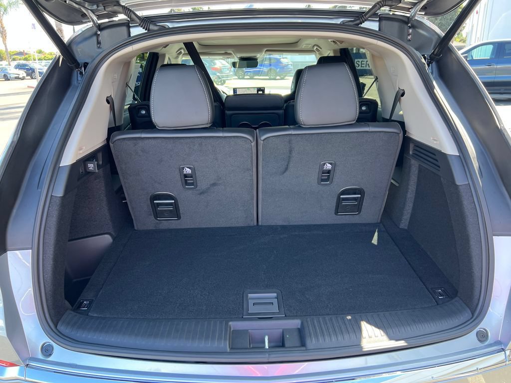 Certified 2026 Acura MDX FWD w/ Technology Package image 32