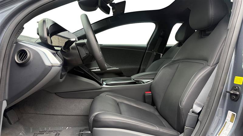 Used 2024 Lucid Air Touring AWD/4WD image 10