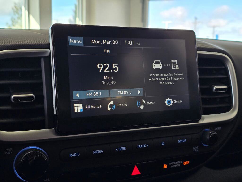 New 2026 Hyundai Venue SEL FWD image 25