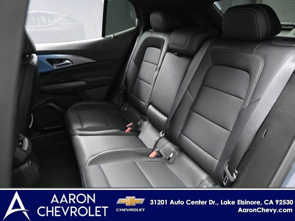 New 2025 Chevrolet Equinox EV LT w/ Convenience Package II image 10