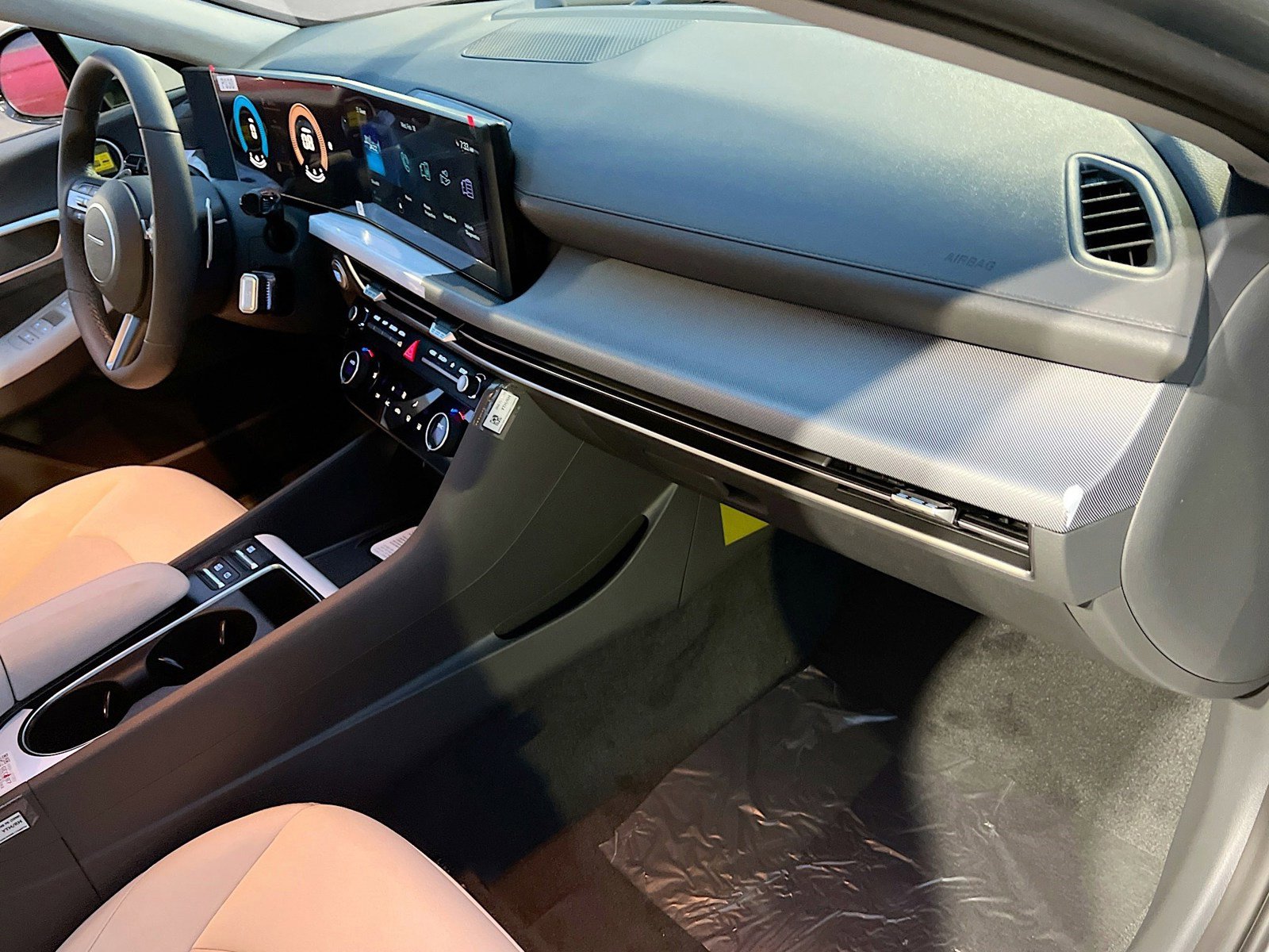New 2026 Hyundai Sonata SEL FWD image 21