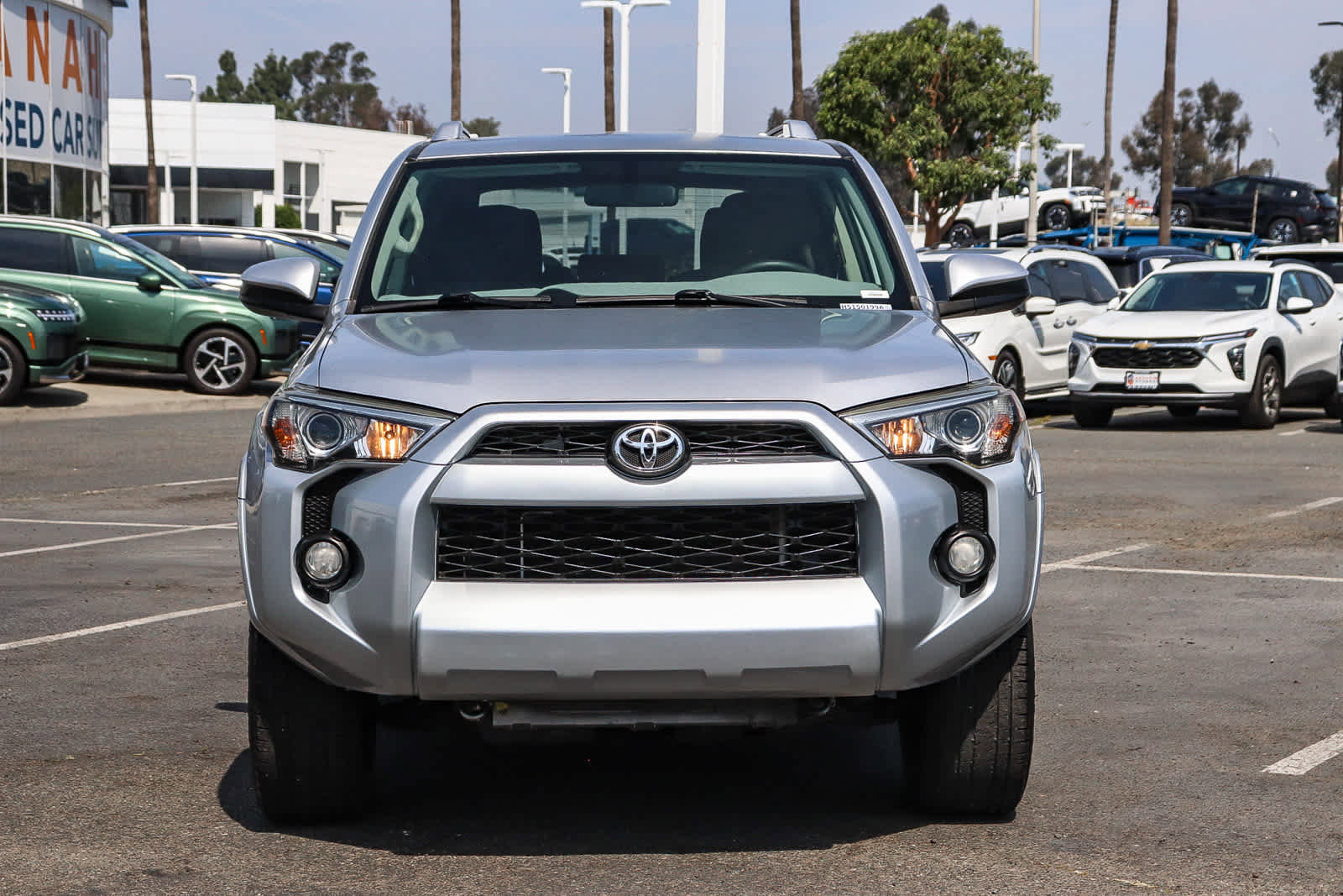 Used 2017 Toyota 4Runner SR5 image 2