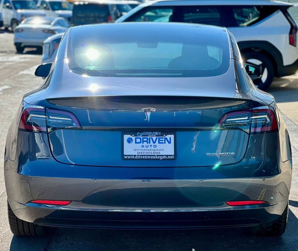 Used 2019 Tesla Model 3 Performance AWD/4WD image 5