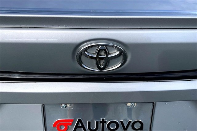 Used 2020 Toyota Corolla SE image 32