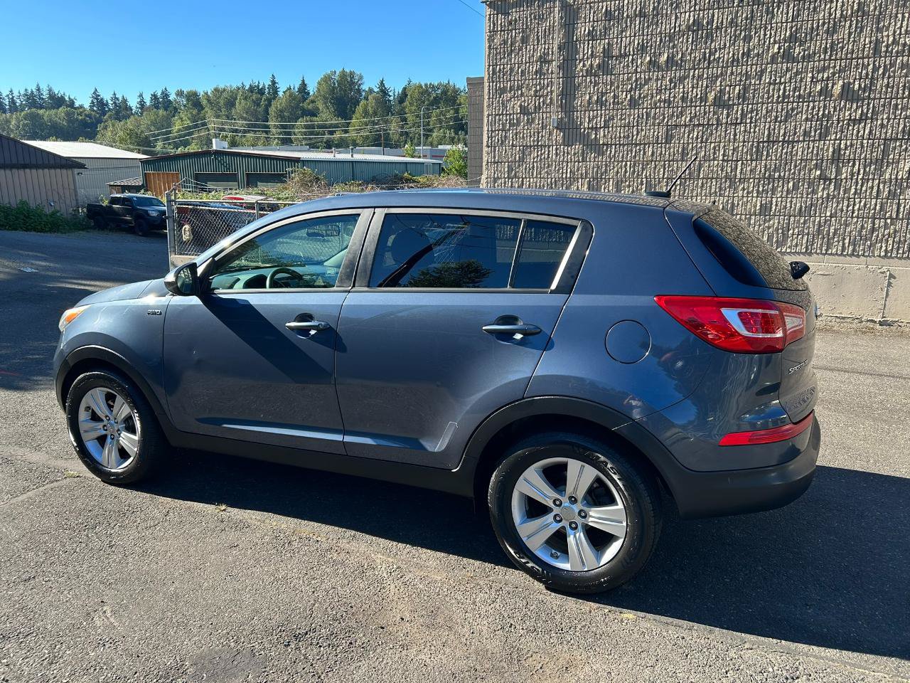 Used 2012 Kia Sportage LX AWD/4WD image 7