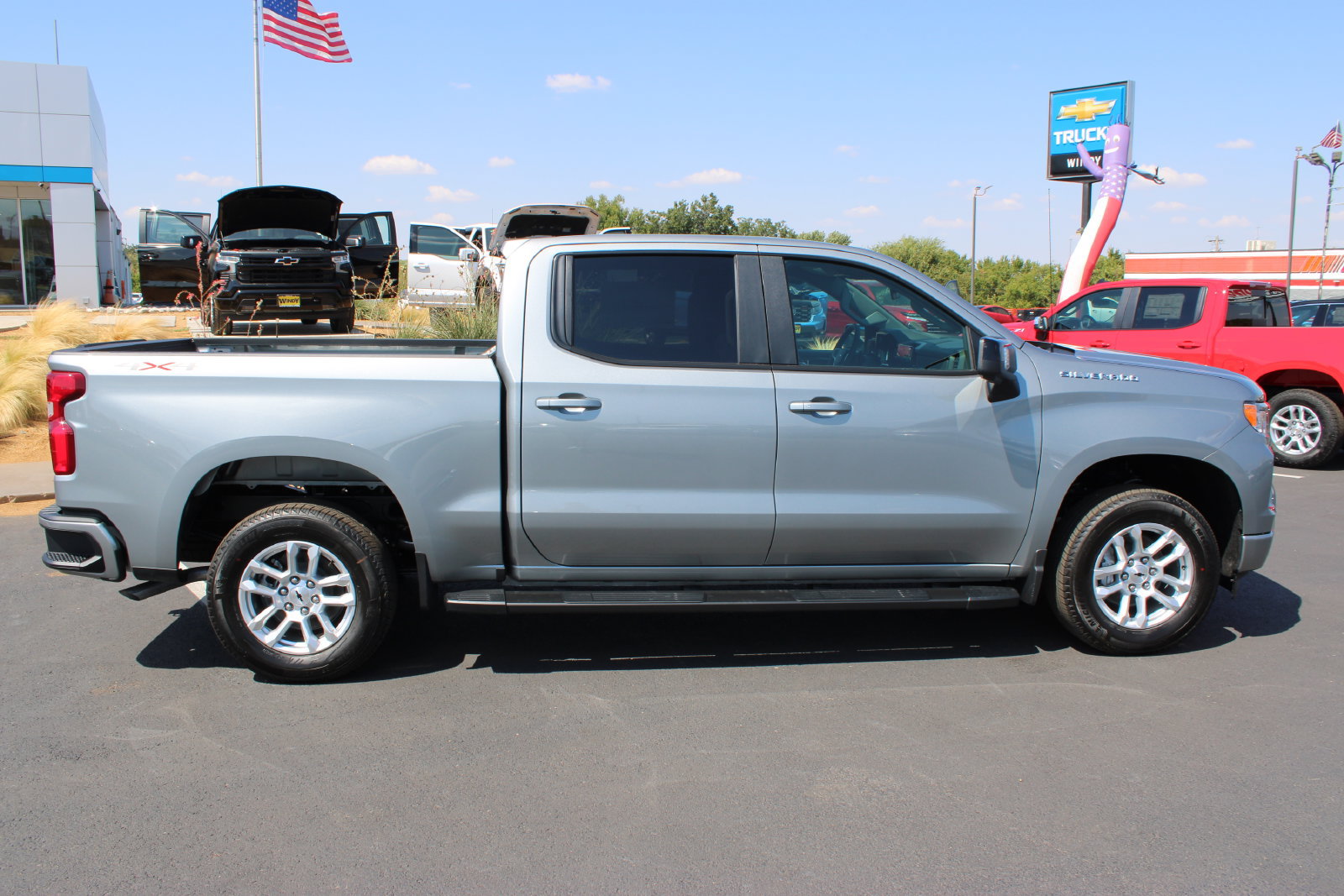 New 2026 Chevrolet Silverado 1500 RST w/ Safety Package AWD/4WD image 9