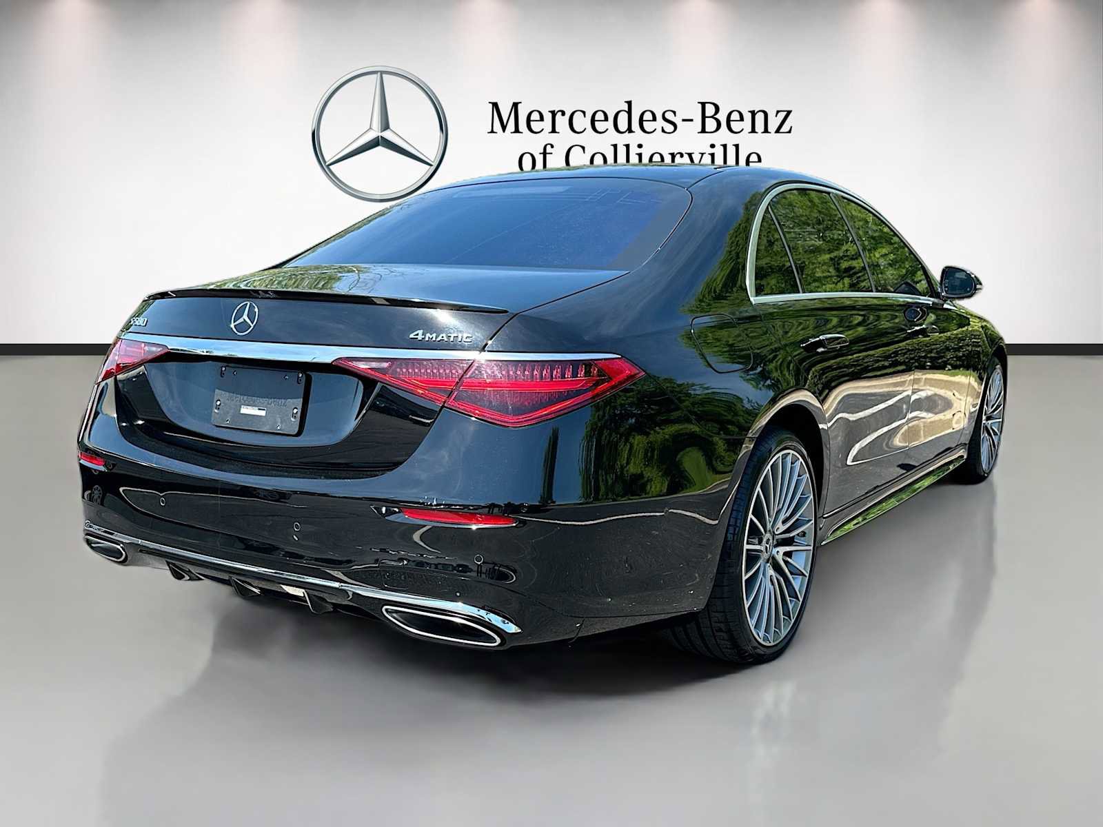 Used 2022 Mercedes-Benz S 580 4MATIC Sedan image 5