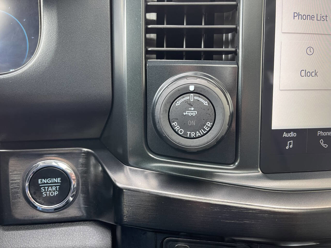 Used 2023 Ford F350 Lariat w/ Lariat Ultimate Package image 39