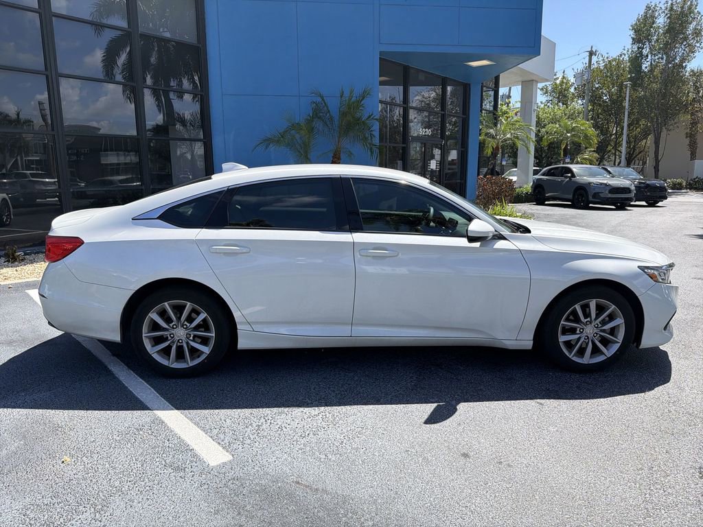 Certified 2021 Honda Accord LX image 9