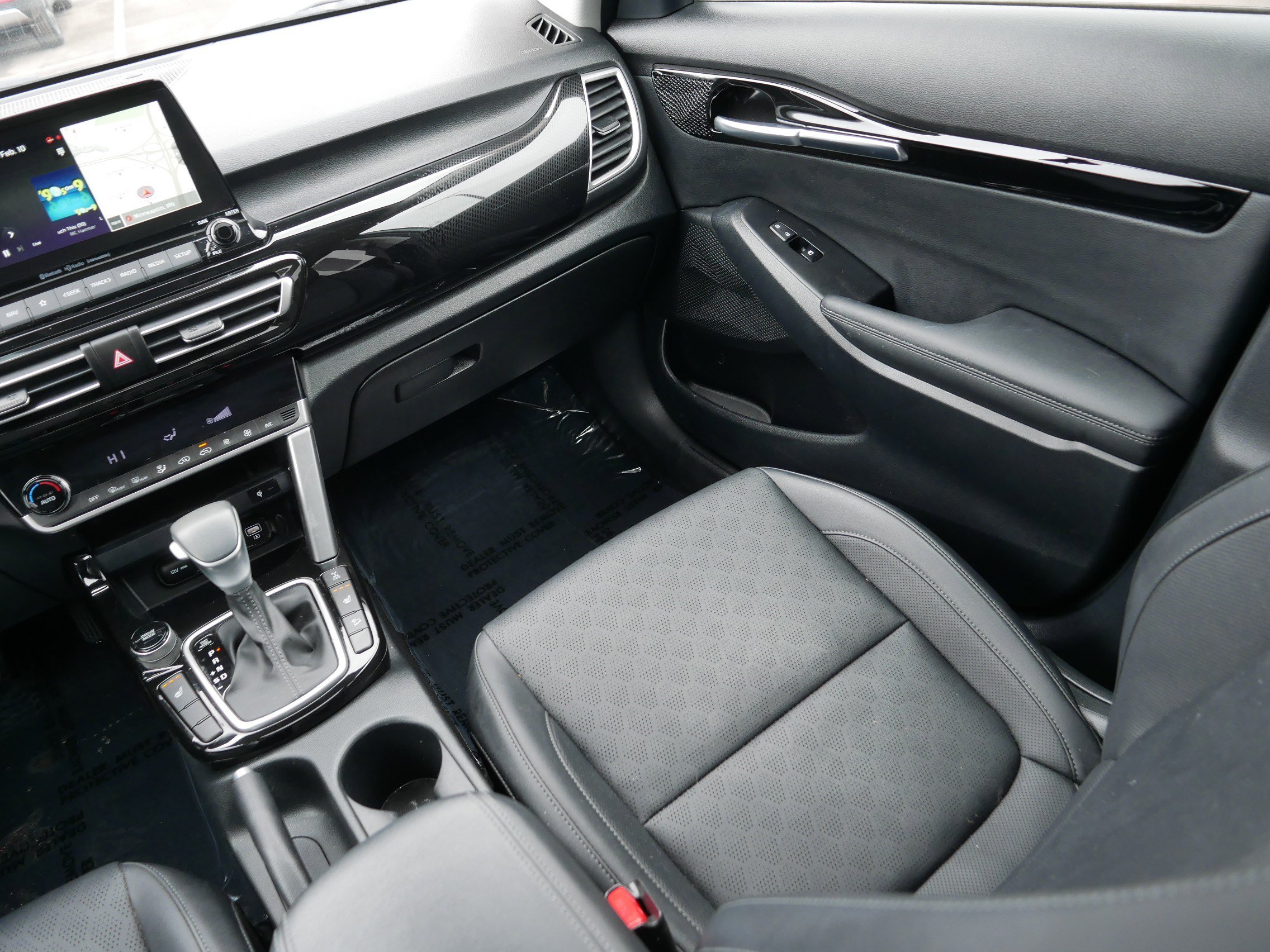 Certified 2023 Kia Seltos EX image 11