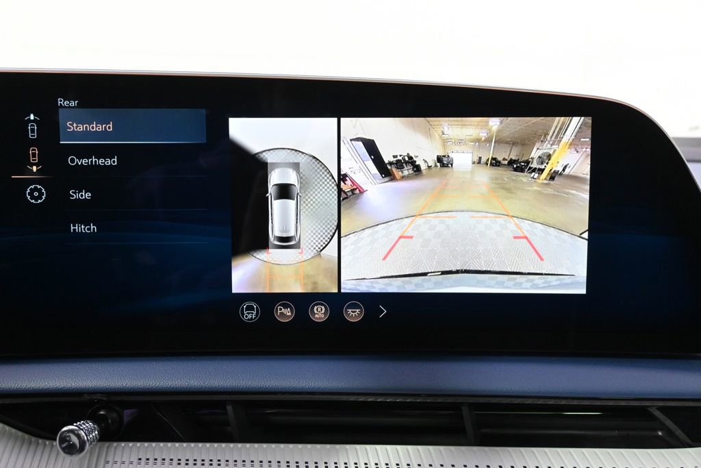 New 2026 Cadillac Optiq Luxury 2 AWD/4WD image 29