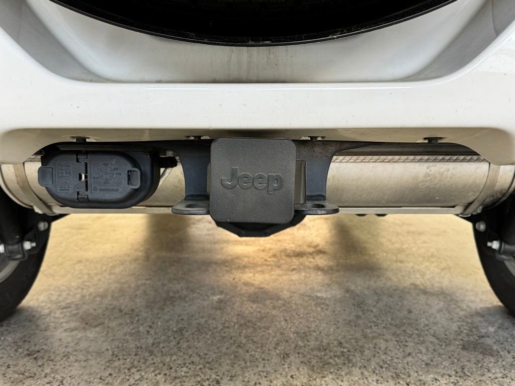 Used 2022 Jeep Wrangler Unlimited Sahara image 7