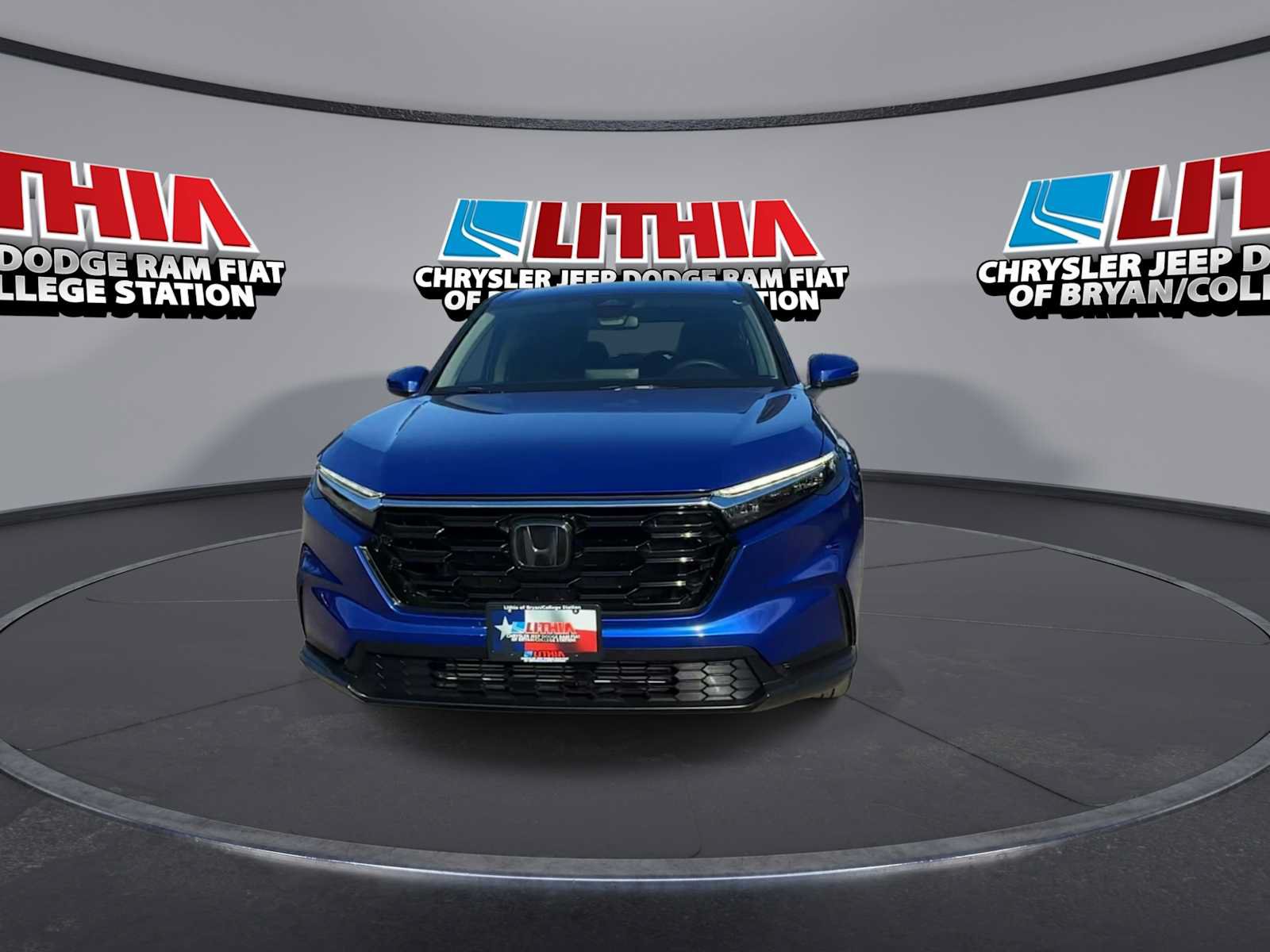 Used 2025 Honda CR-V EX image 3