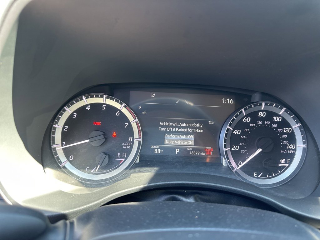 Used 2024 Toyota Highlander LE image 21