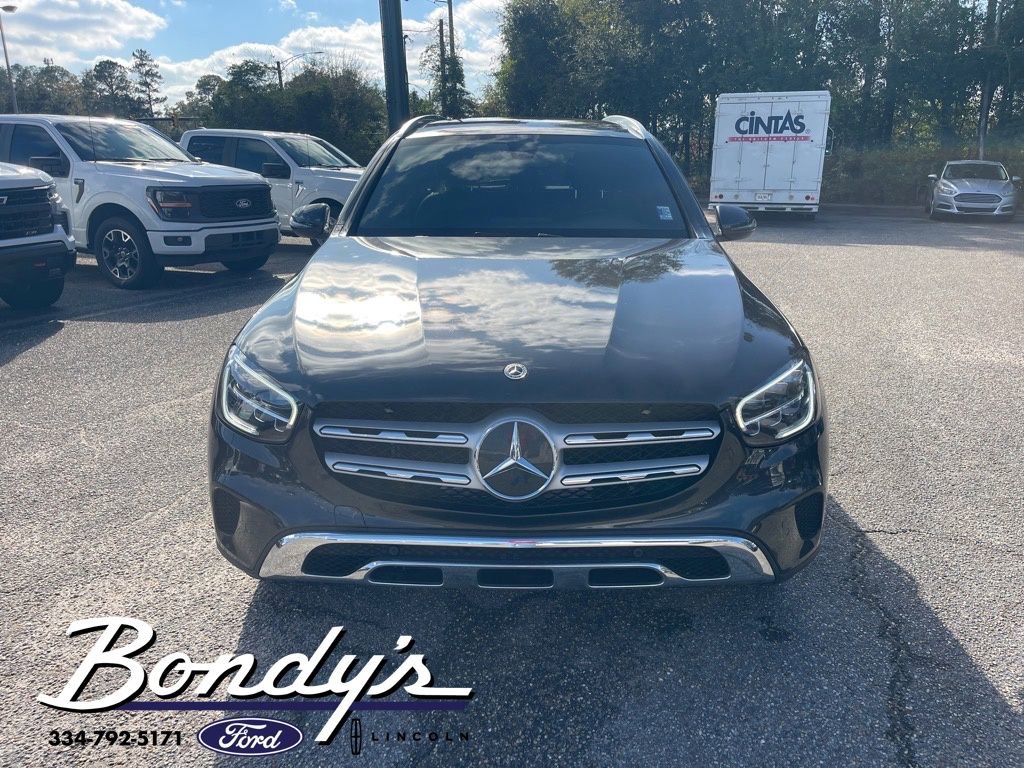 Used 2021 Mercedes-Benz GLC 300 image 3