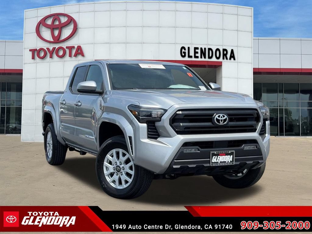 Certified 2025 Toyota Tacoma SR5 AWD/4WD image 2