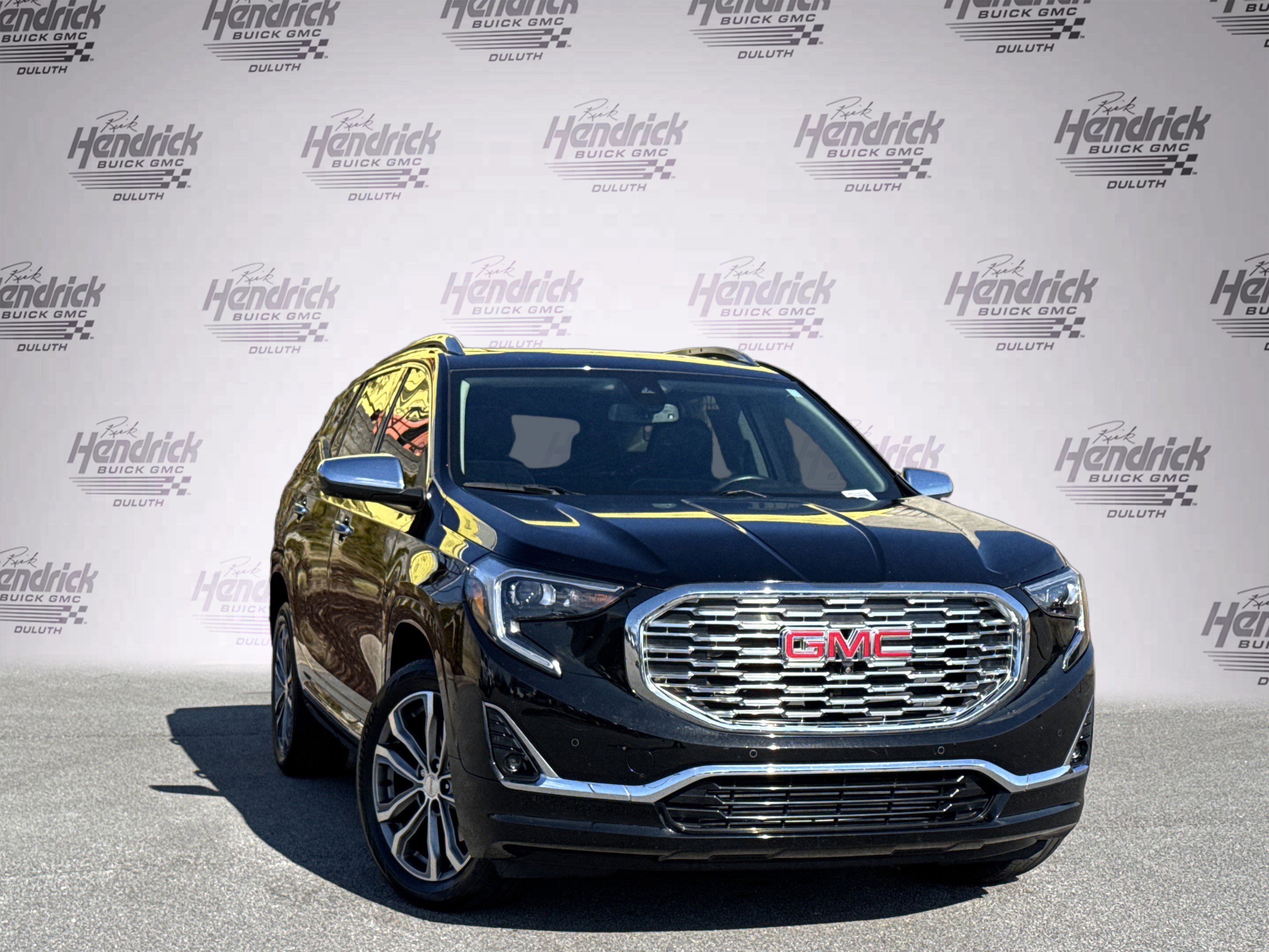 Used 2020 GMC Terrain Denali w/ Denali Premium Package image 2