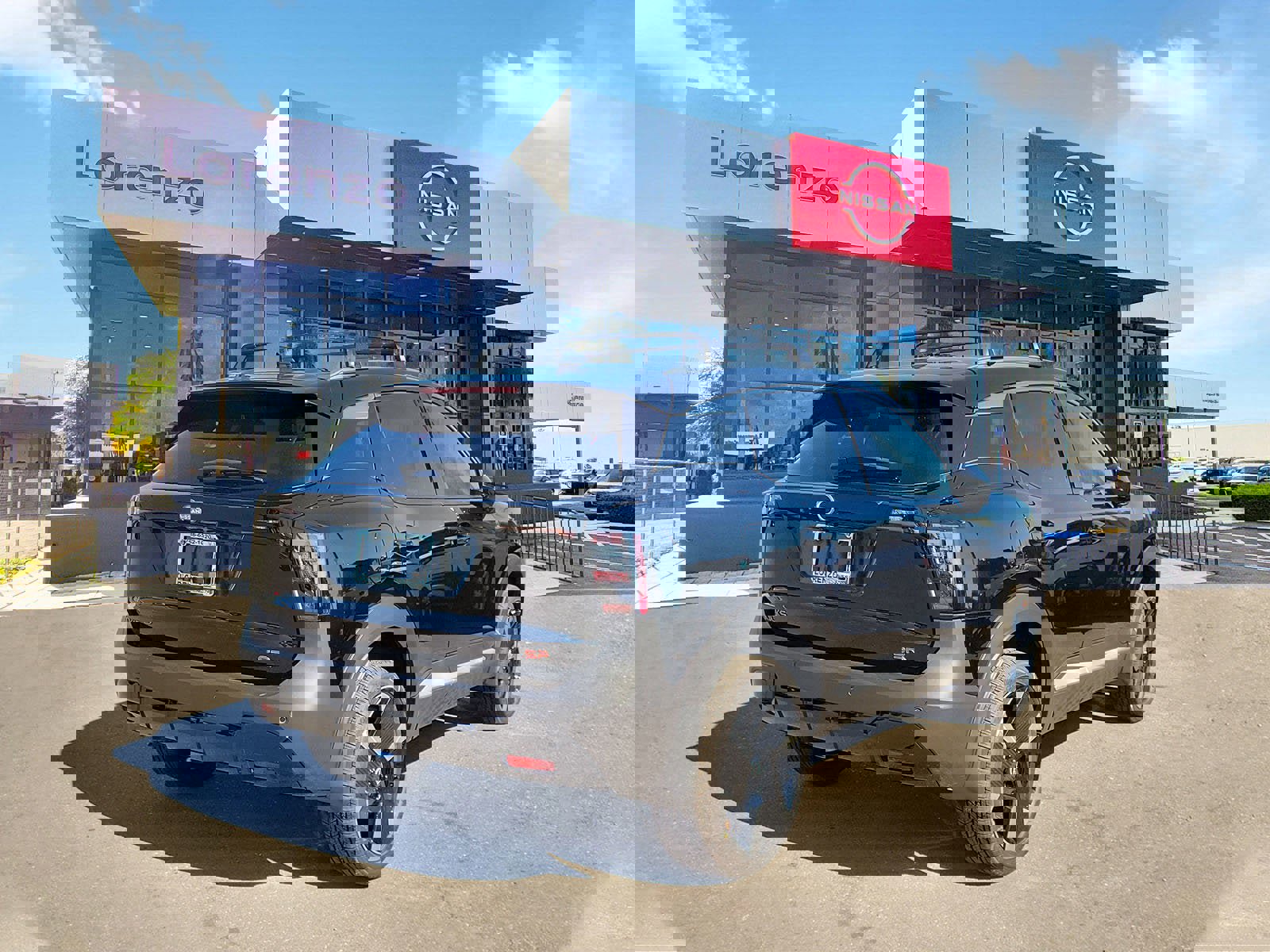 New 2026 Nissan Kicks SR image 4