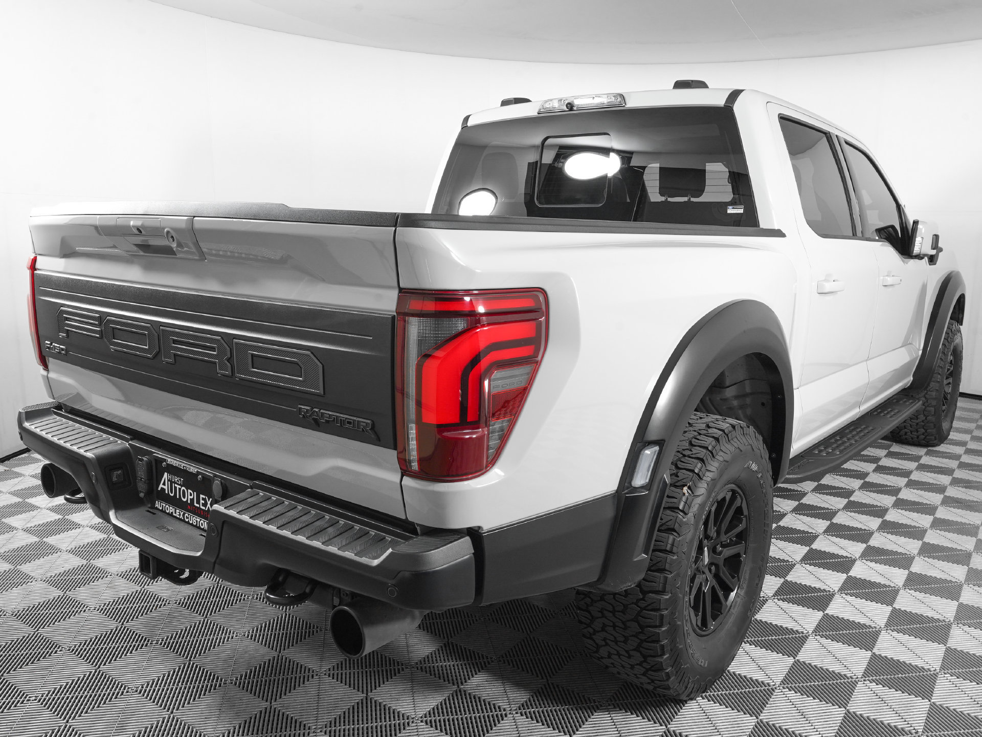 Used 2024 Ford F150 Raptor AWD/4WD image 5