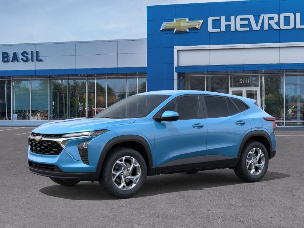 New 2026 Chevrolet Trax LS FWD image 2