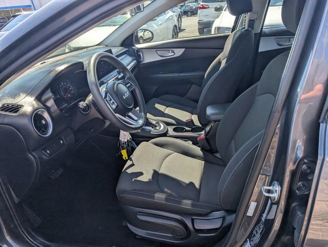 Used 2024 Kia Forte LXS FWD image 13