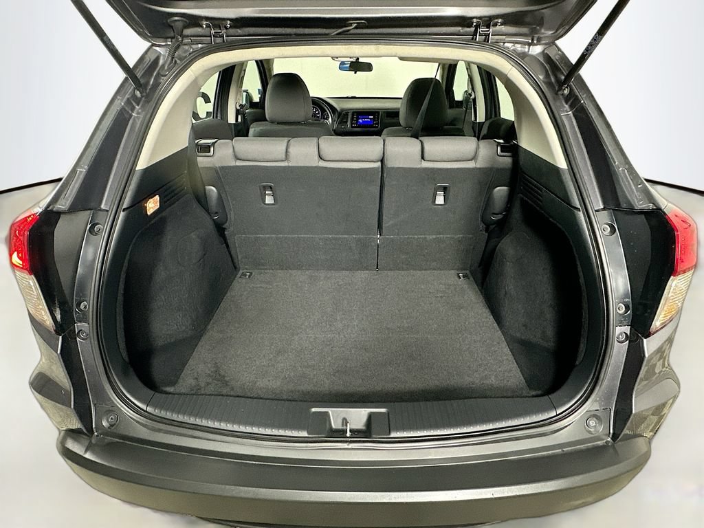Used 2021 Honda HR-V LX image 24