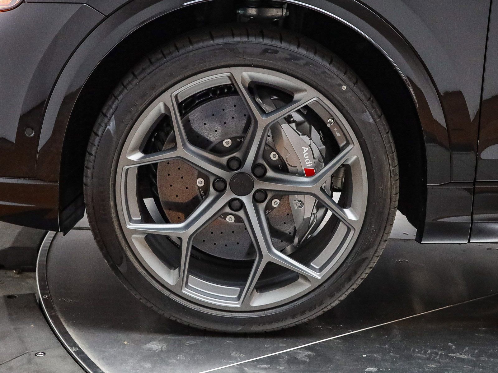 New 2026 Audi RS Q8 performance image 21