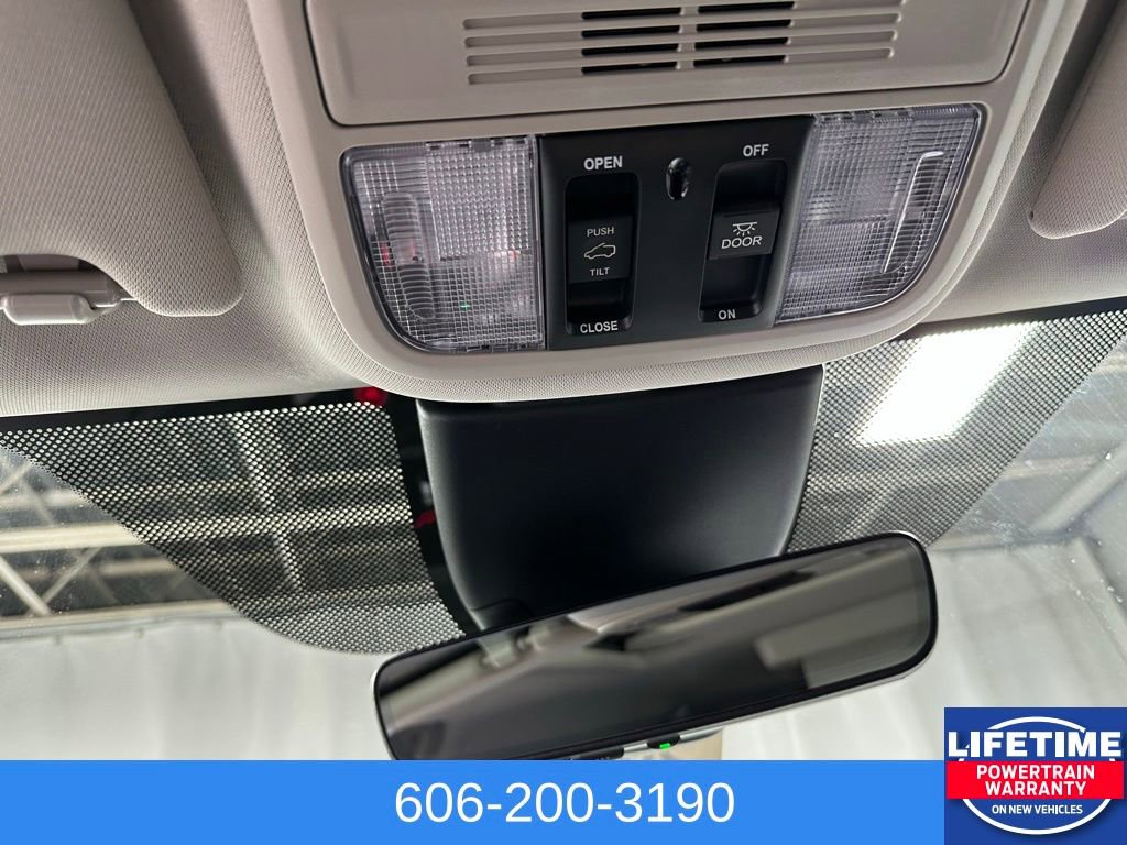 New 2026 Honda Odyssey Touring image 27