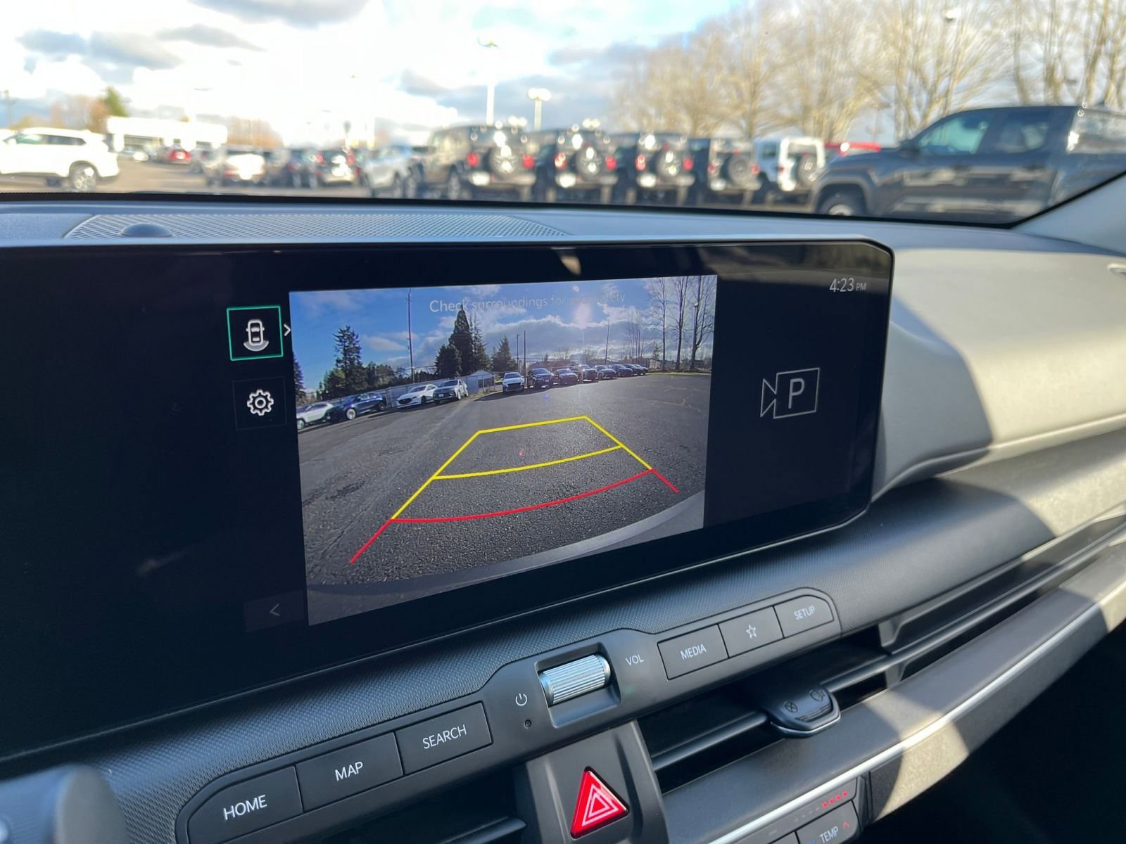 Used 2025 Kia K4 LXS image 22