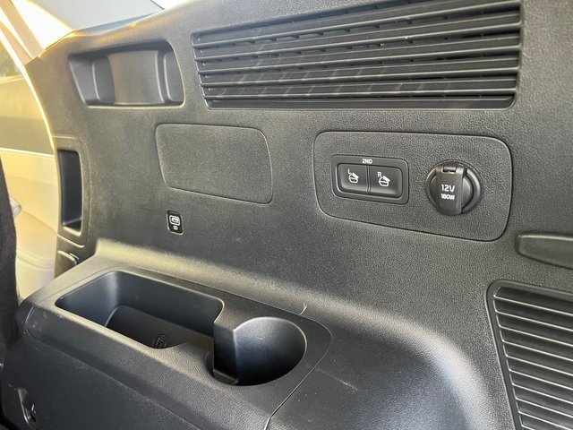 Certified 2022 Kia Sorento S image 32
