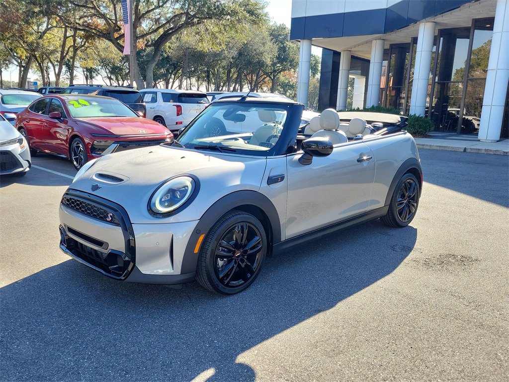 Used 2023 MINI Cooper S image 15