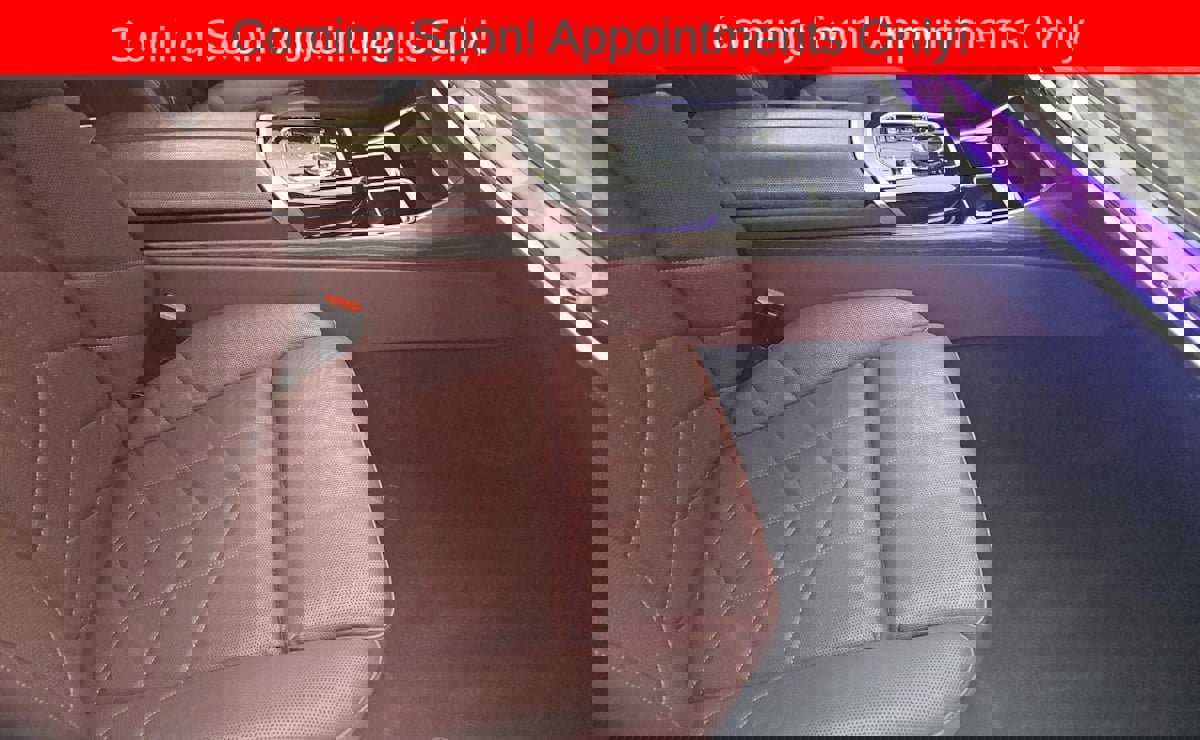 Used 2025 BMW 760i xDrive image 8