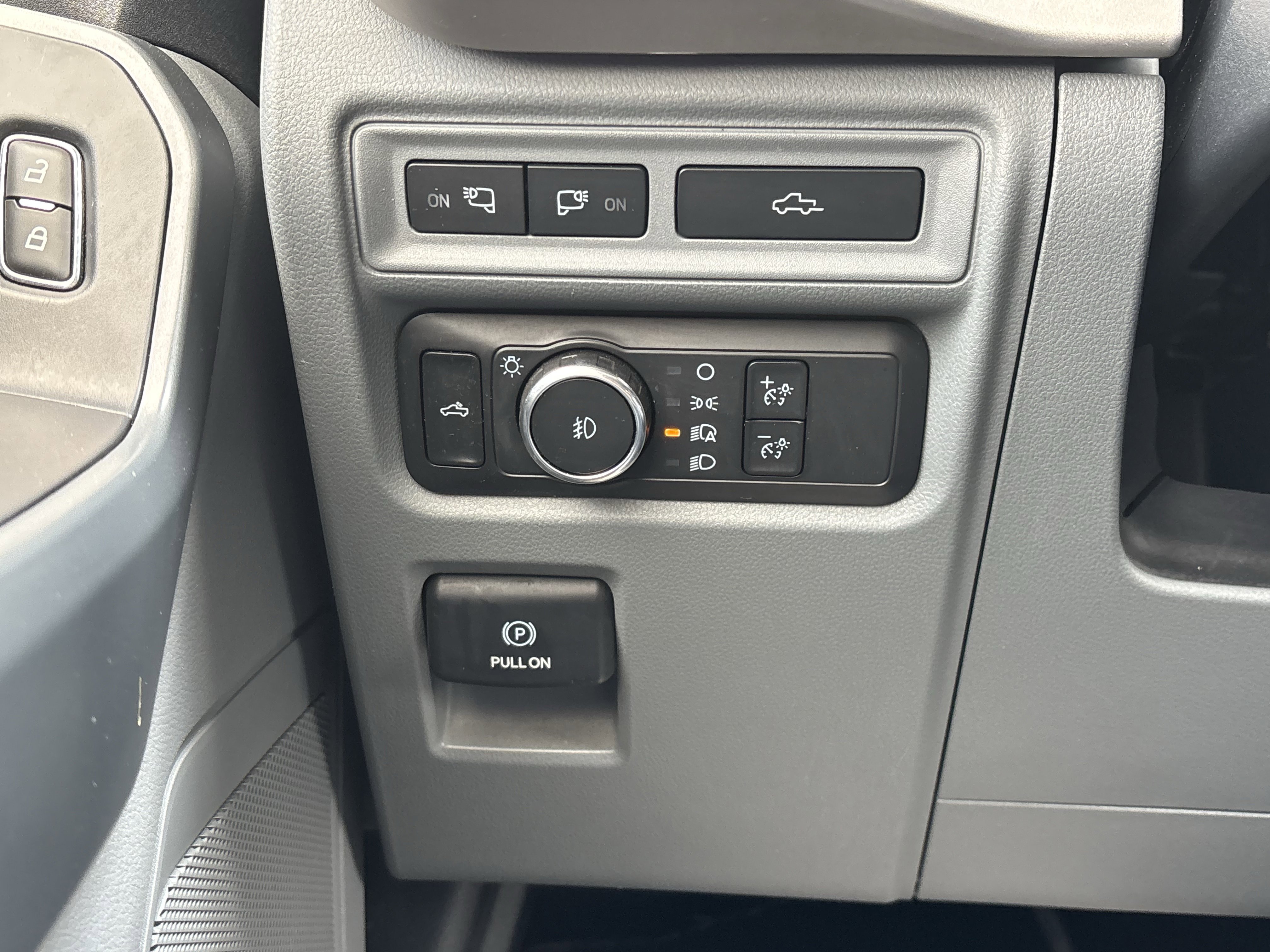 Certified 2021 Ford F150 XLT w/ Equipment Group 302A High RWD image 36