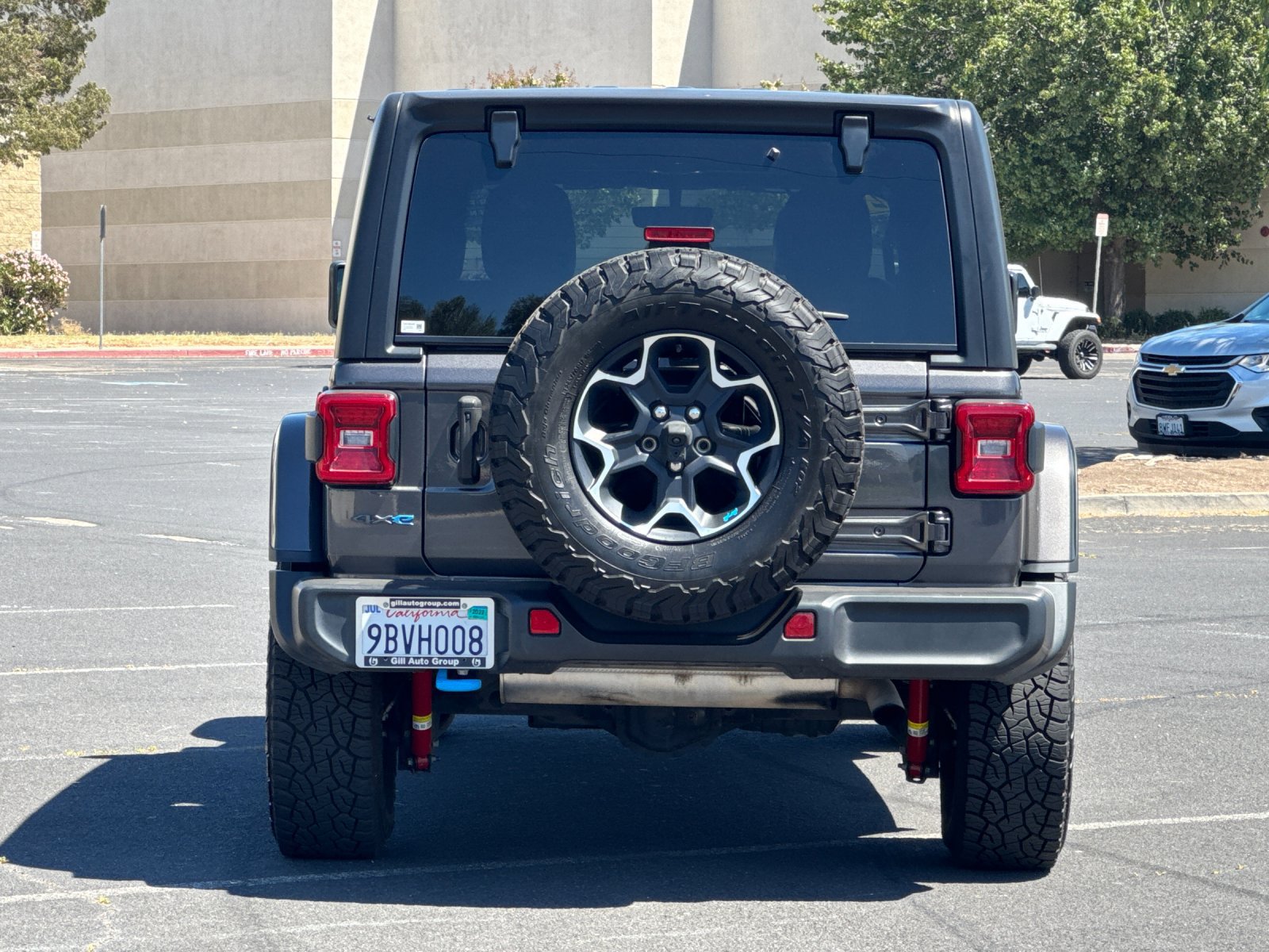 Used 2022 Jeep Wrangler Unlimited Rubicon 4xe w/ Cold Weather Group AWD/4WD image 5