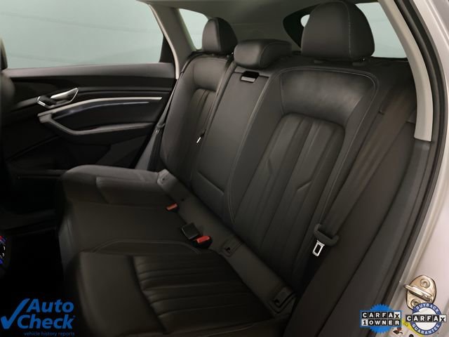 Used 2023 Audi e-tron Premium Plus w/ Premium Plus Package image 71