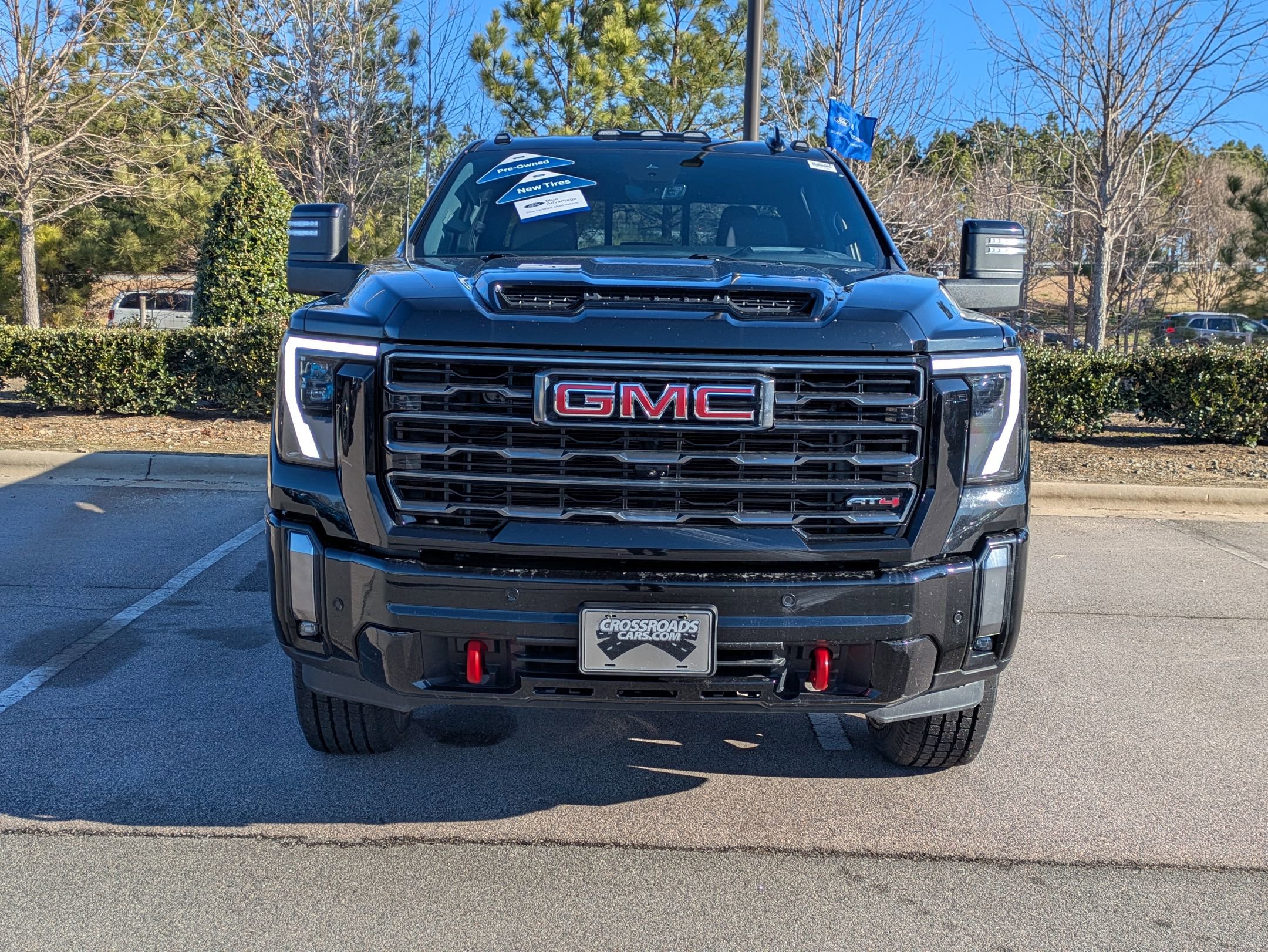 Used 2024 GMC Sierra 2500 AT4 w/ AT4 Premium Plus Package image 9
