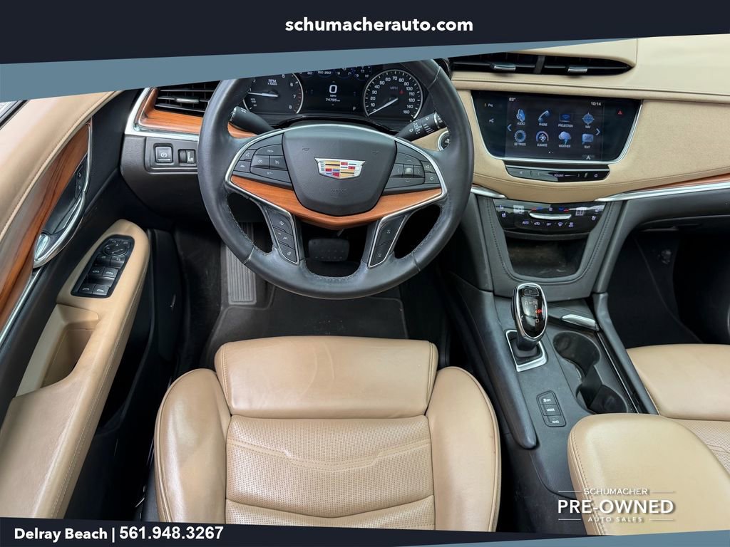 Used 2017 Cadillac XT5 Platinum w/ Driver Assist Package AWD/4WD image 12