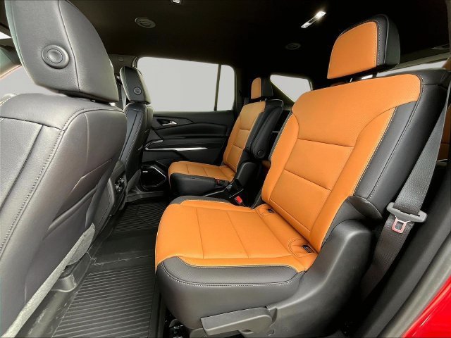 New 2027 Chevrolet Traverse Z71 w/ Enhanced Driving Package AWD/4WD image 14